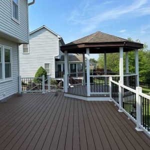Deckwgazebo